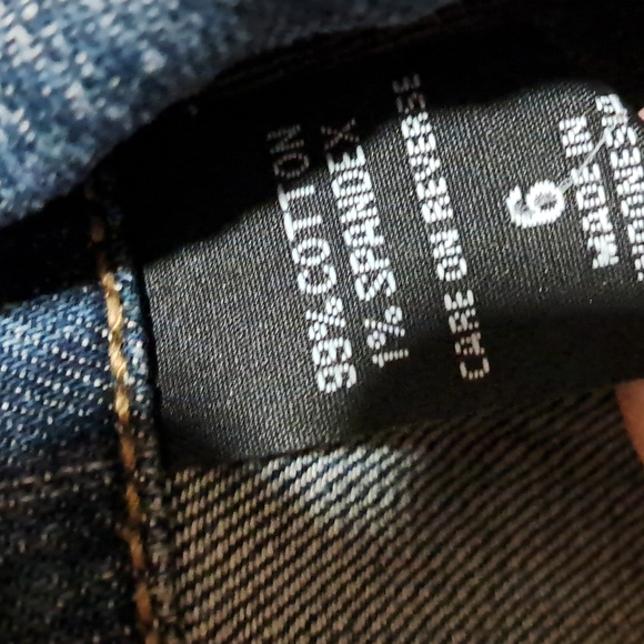 SIZE 6 - Picture 2 of 8